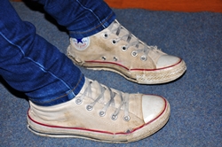 Die Schuhe von Aschenputtel... :) (Oder die Chucks von Aschenputtel...?^^)