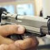 Dupla armada com pistola e espingarda rouba mercadinho em Santa Cruz