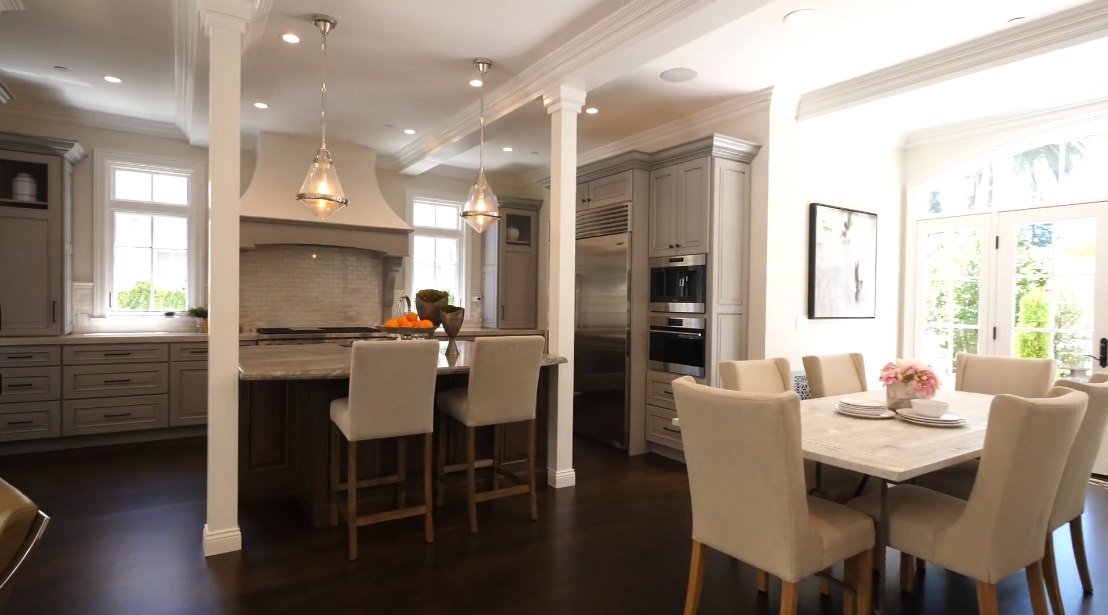Tour 1501 Bryant St, Palo Alto, CA vs. 37 Interior Design Photos