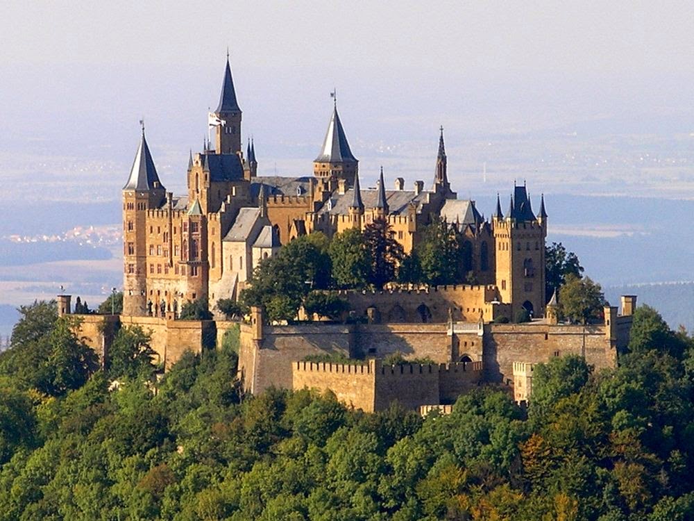 Lâu đài Hohenzollern Lâu đài Hohenzollern