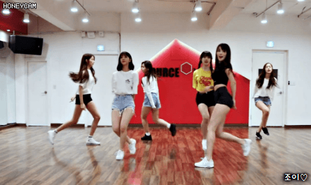 여자친구 귀를 기울이면 연습실 댄스 움짤.gif | 인스티즈