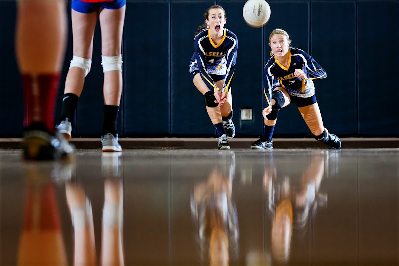 Picture Window photo blog NHS vs. Valley volleyball, Naselle, Wa.