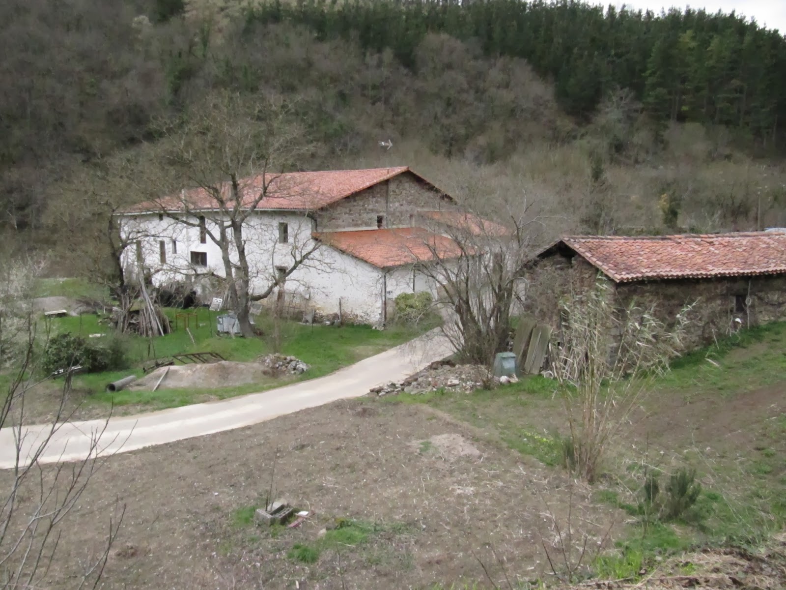 IRINMODO ANTZUOLA (13072022) GALARTZA BASERRIA