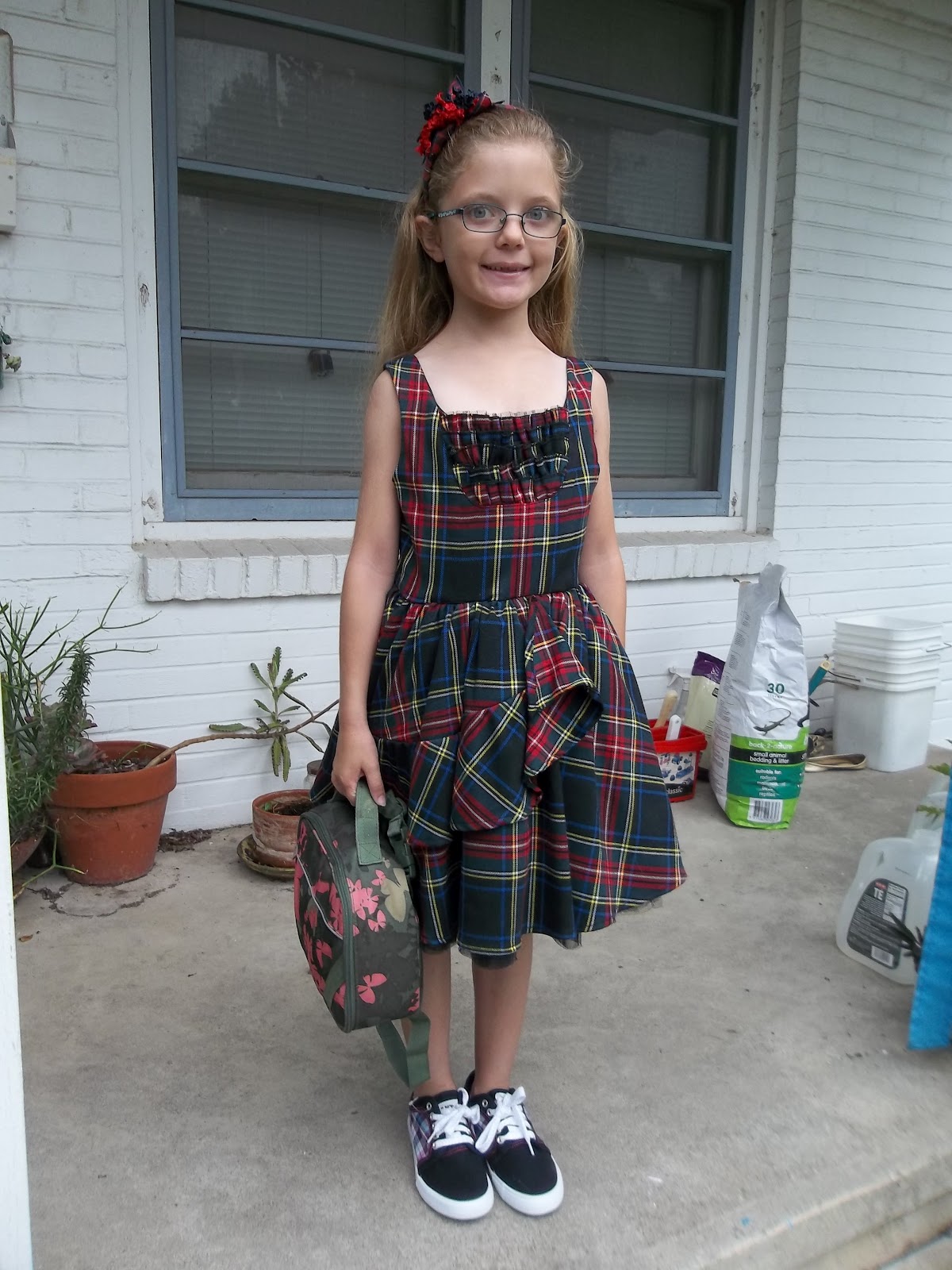 Lone Star Ma Blog: Another Plaid Dress, Another First Day of Third Grade