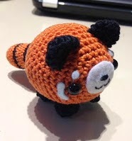 http://translate.googleusercontent.com/translate_c?depth=1&hl=es&rurl=translate.google.es&sl=en&tl=es&u=http://origamiandpanda.blogspot.it/2013/08/red-panda-amigurumi-pattern.html&usg=ALkJrhil6Aq9XqjSVI9z72512ICrHR4LAQ