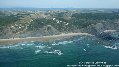 Praia de Vale dos Homens