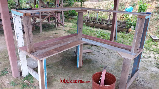 kitar-semula-kayu-jadi-rak kitar-semula-kayu-jadi-rak