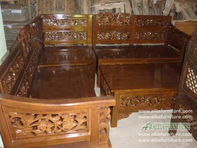 Kursi tamu sudut ukiran motif bunga Allia Furniture