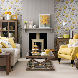 Sala com Apontamentos de Decoração em Amarelo