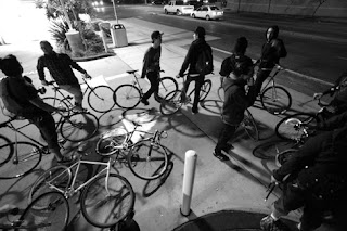 what does fixed gear mean