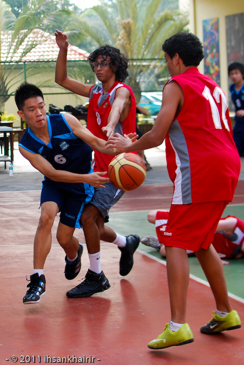 [Photos] From Shooting Hoops to Shooting Pics | IHSAN KHAIRIR