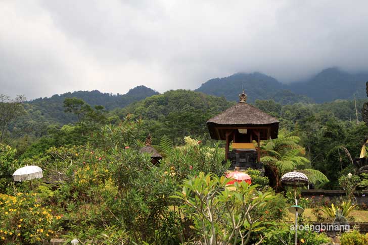 pura parahyangan agung jagatkartta bogor