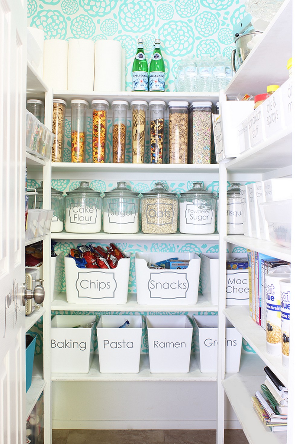Sensational Concept of Pantry That You Must Try Sensational Concept of Pantry That You Must Try
