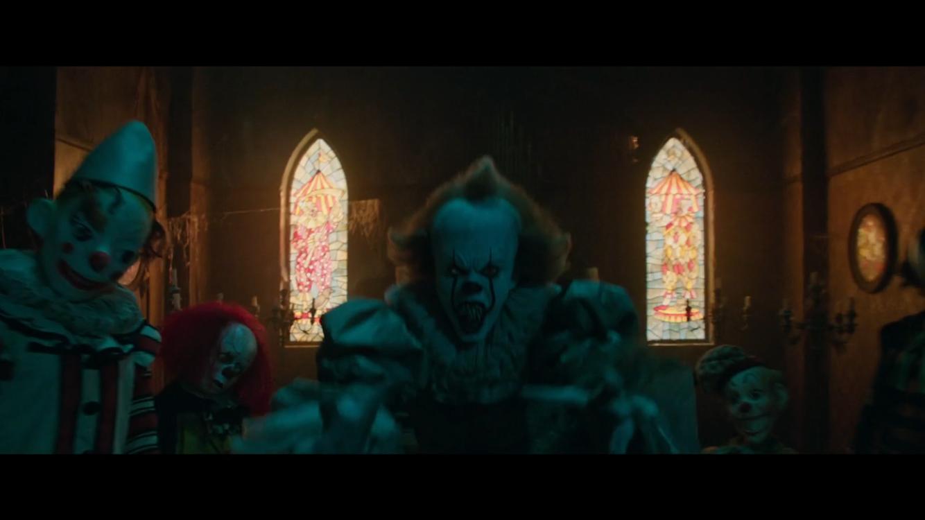 Pennywise sosok di film It pennywise sosok di film it 2017