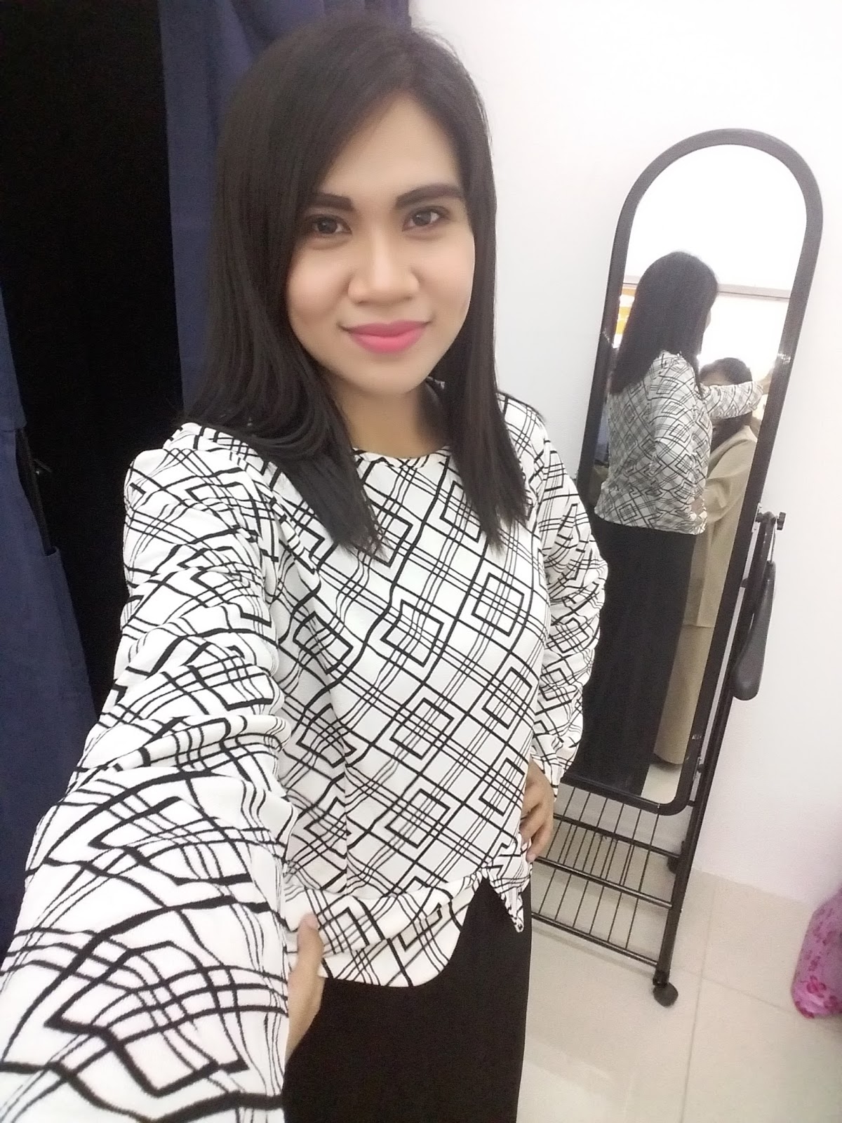Shopping Baju Raya di Butik PH Fashion GM Klang Qiya Saad Shopping Baju Raya di Butik PH Fashion GM Klang Qiya Saad