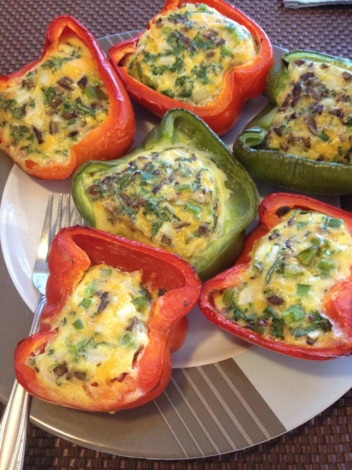 realfood4realkids: Egg Stuffed Peppers