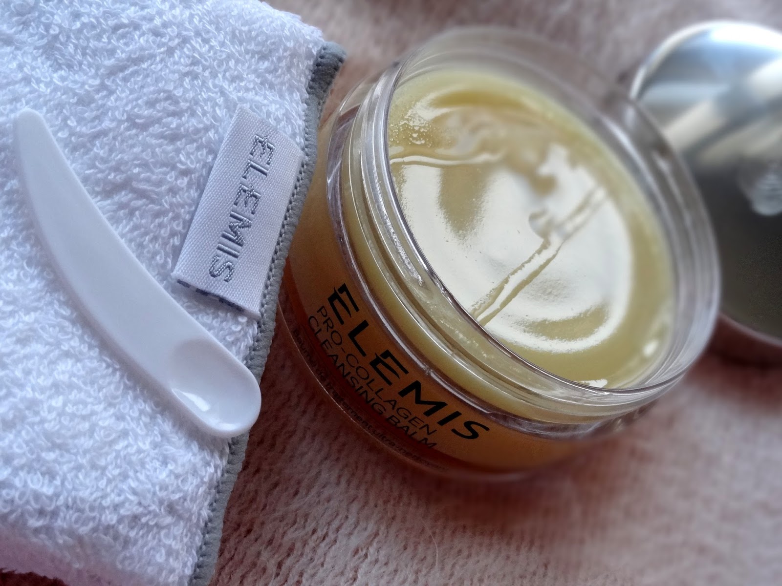 Makeup, Beauty and More: Elemis Pro-Collagen Cleansing Balm, Pro-Radiance Cream Cleanser