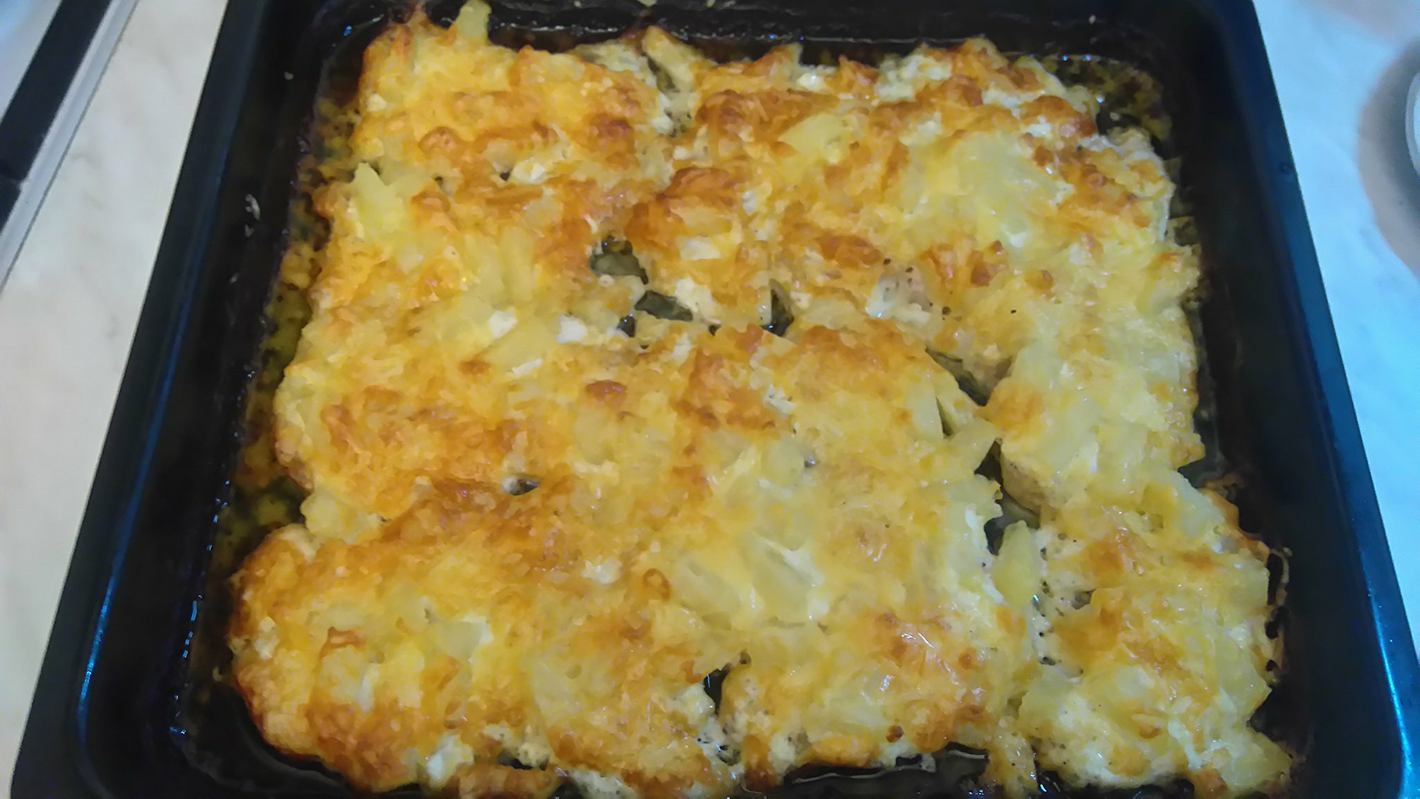 свинина с ананасами в духовке с сыром. свинина в духовке с ананасами и сыром. свинина с ананасами в духовке с сыром. свинина под ананасами и сыром в духовке. свинина в духовке с сыром.