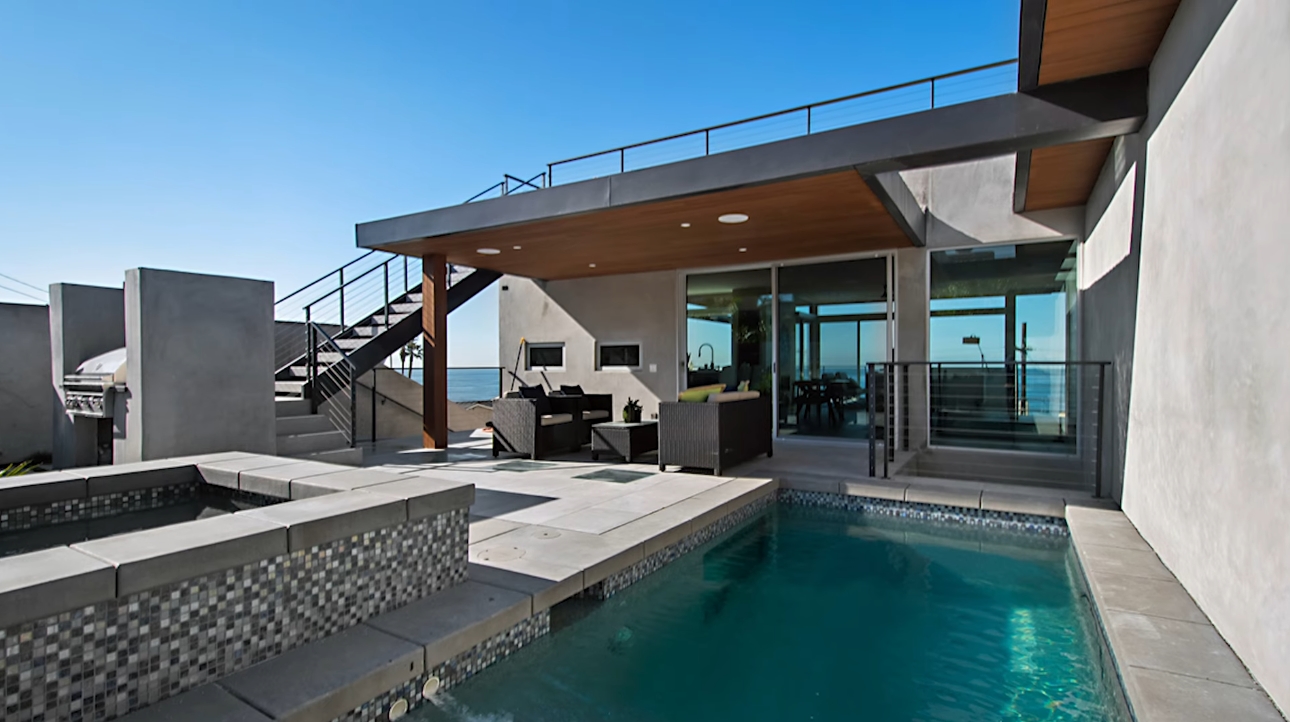 16 Photos vs. Brand New, Bird Rock Modern | 5519 Calumet Avenue, La Jolla - Luxury Home & Interior Design Video Tour 16 Photos vs. Brand New, Bird Rock Modern | 5519 Calumet Avenue, La Jolla - Luxury Home & Interior Design Video Tour