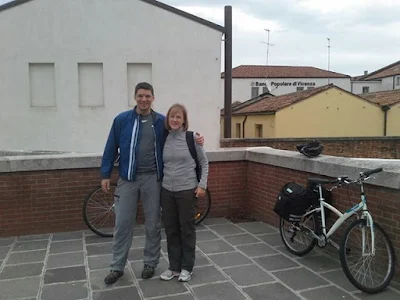 cheap bike rental in Venice Italy