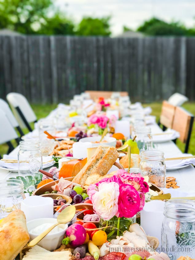 How To Build A Great Charcuterie Board For Any Party | mynameissnickerdoodle.com How To Build A Great Charcuterie Board For Any Party | mynameissnickerdoodle.com