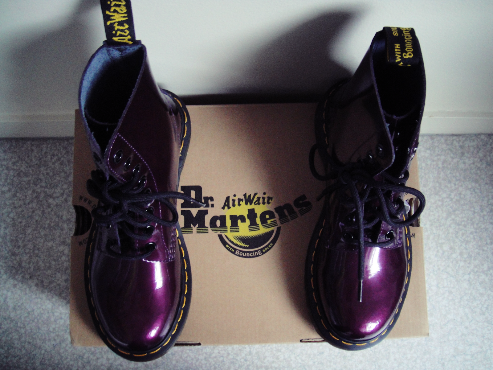 In Mes Dr Wonderland Ce MartensBérengère Craquage Pour 6IYgmf7ybv