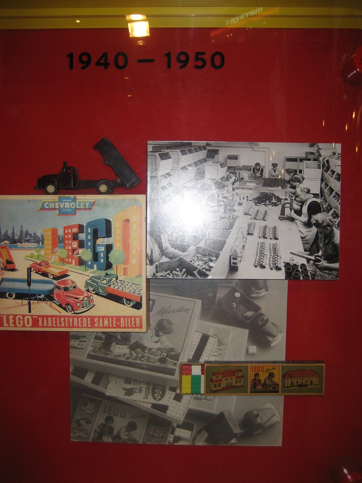 Nesting in Skyscrapers: Lego Exhibition in Taikoo: 