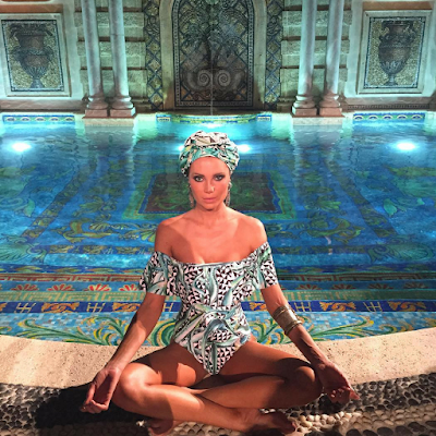 Gianni Versace South Beach mansion villa mosaic pool
