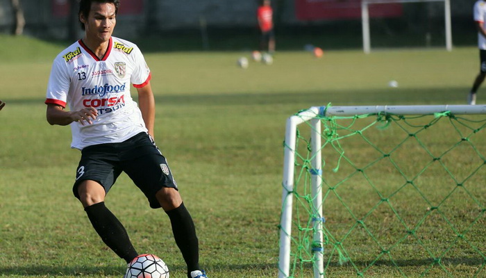 Perkuat Bek Bali United, Abdul Rahman Disambut Hangat Pemain