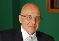 http://www.advertiser-serbia.com/vukosavljevic-javna-rasprava-medijskoj-strategiji-narednih-sedam-deset-dana/