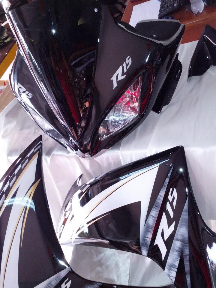 r15 front fairing cover