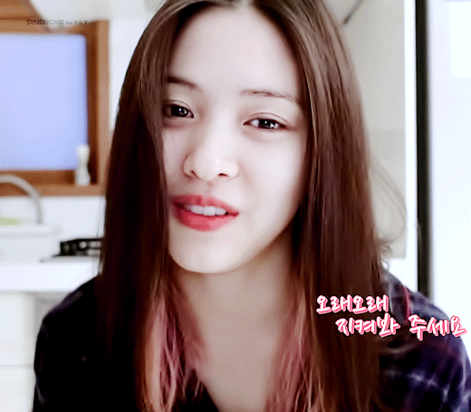 취향저격하던 날의 있지 ITZY 류진 분위기 모음.jpgif | 인스티즈