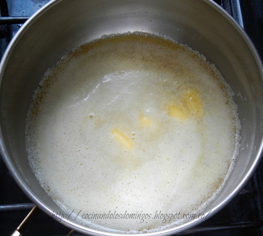 Cuadrados de coco y dulce de leche