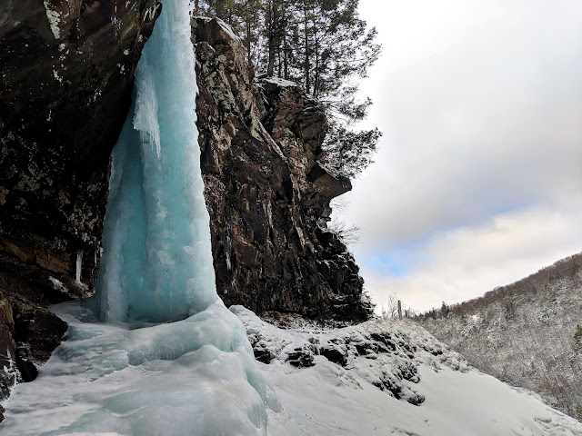 Winter Hiking Trails and Guide To The New York Catskills