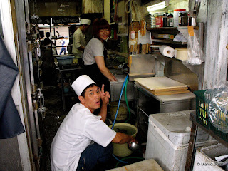 MERCADO DE TSUKIJI. TOKIO, JAPÓN