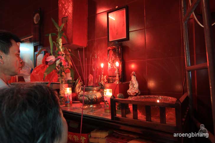 kwan im kelenteng fat cu kung bio glodok jakarta