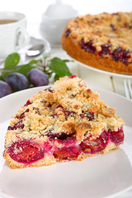 http://mein-dolcevita.de Rezept für Zwetschgenkuchen. Edyta Guhl.