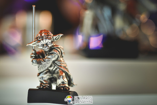 4-inch figurines of Yoda (MYR 471)