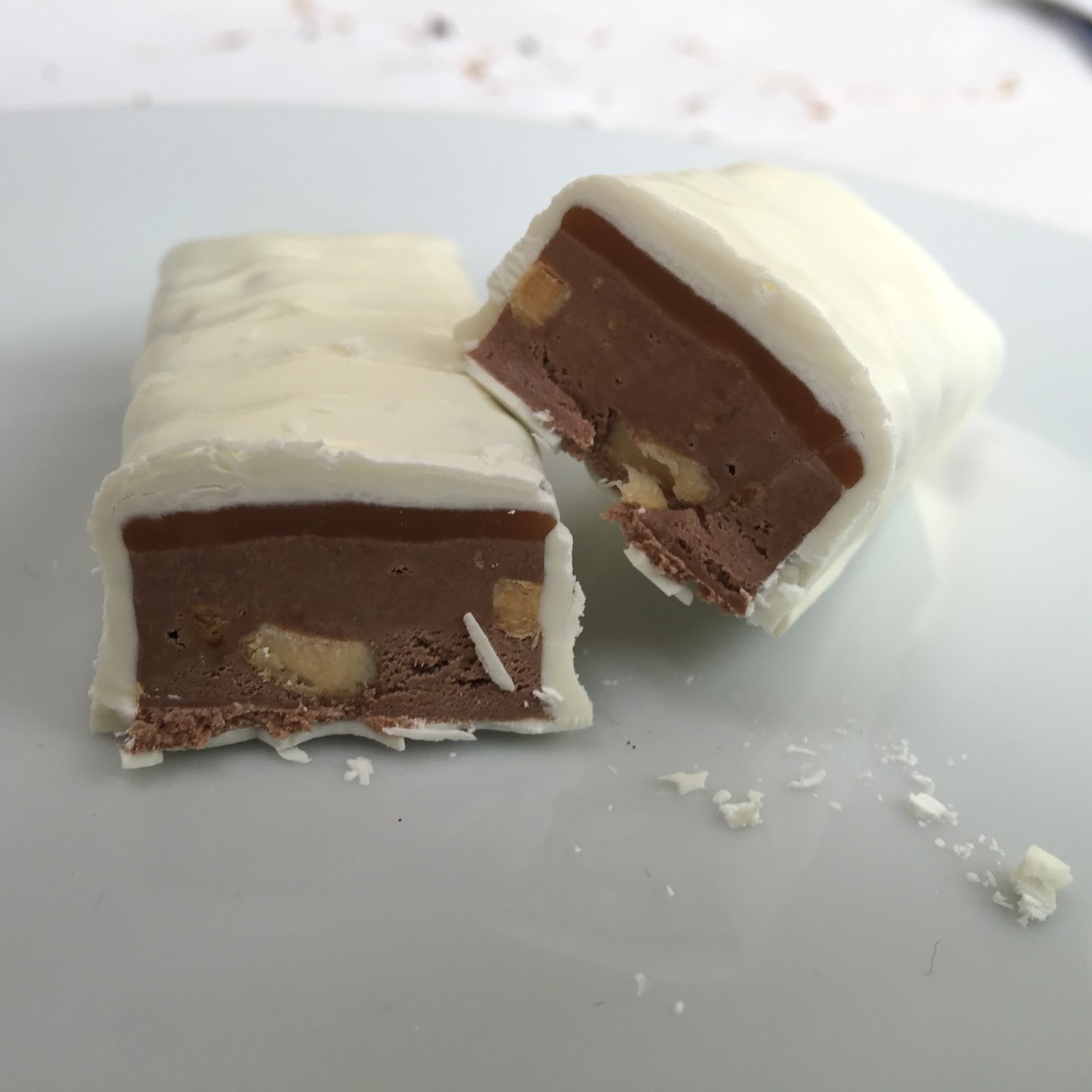 Archived Reviews From Amy Seeks New Treats Hershey's Zero Bar