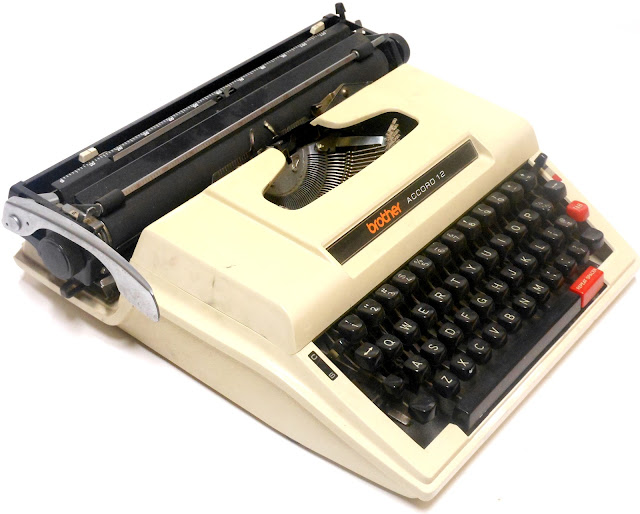Manual Typewriter,Traditional Portable Vintage Myanmar