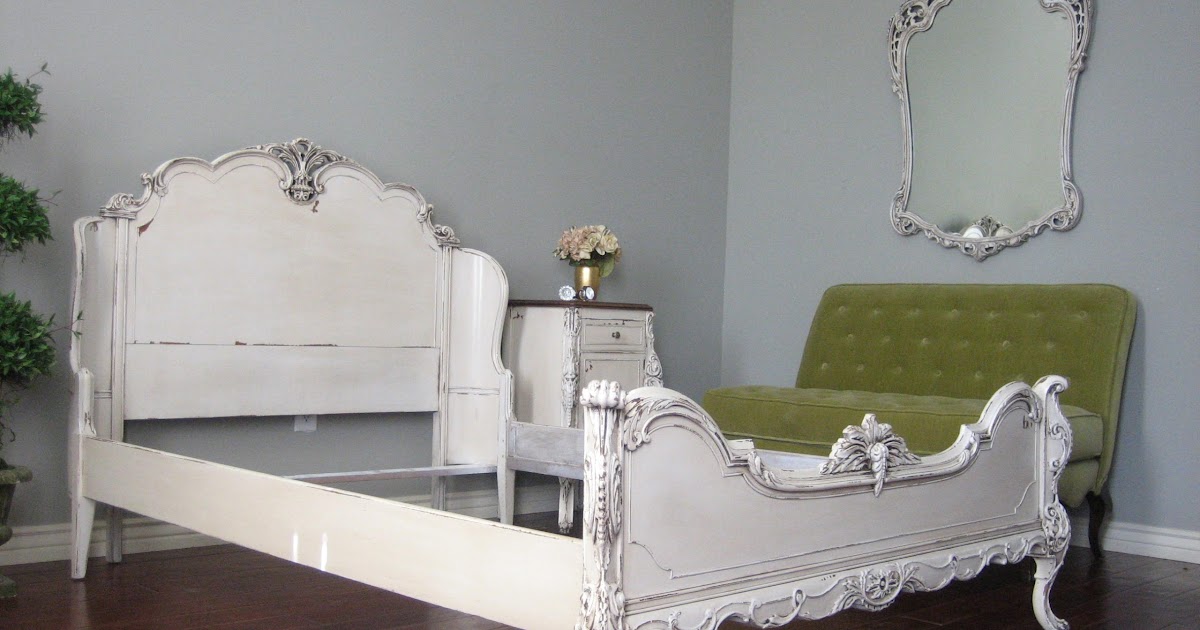 European Paint Finishes: Ornate Bedroom Set European Paint Finishes: Ornate Bedroom Set