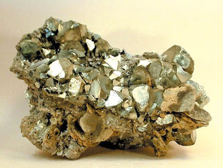 ploumistofylakto: Σιδηροπυρίτης ή Χρυσοπυρίτης