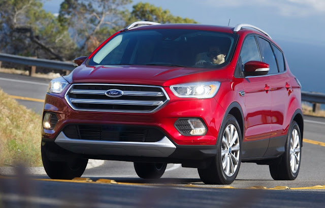 2017 Escape 2017 Ford Escape red front