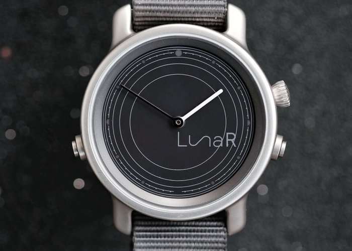 solar powered bluetooth watch