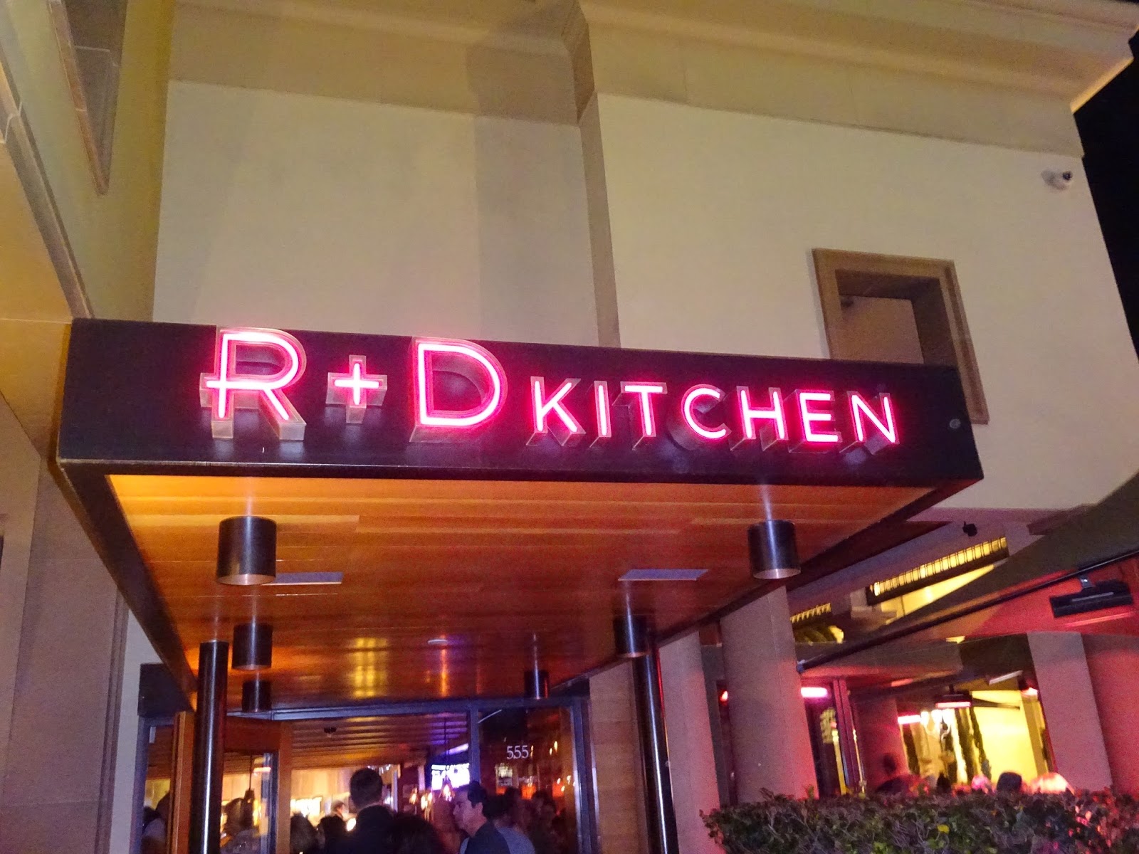 Eating My Way Through OC Ready for Dinner at R + D Kitchen