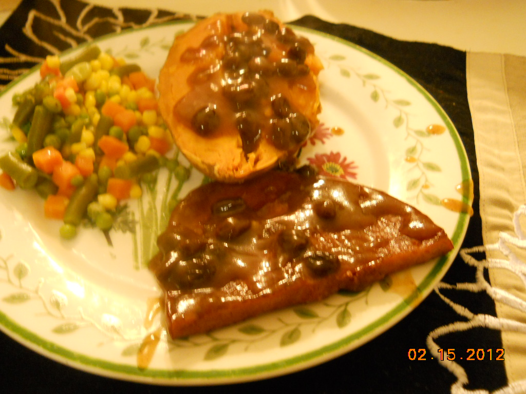 Recipes for Judys' Foodies Ham Steak with Raisin Sauce