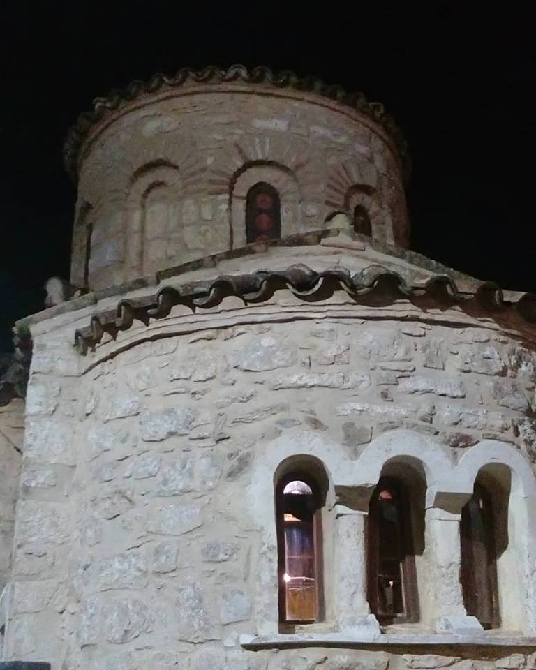 ΠΕΡΑ ΑΠΟ ΤΟ ΑΤΟΜΟ: φωτογραφήματα 231: Μονή Μυριοκεφάλων
