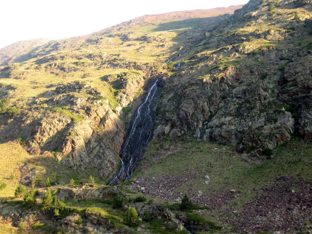 Cascada de Comapedrosa