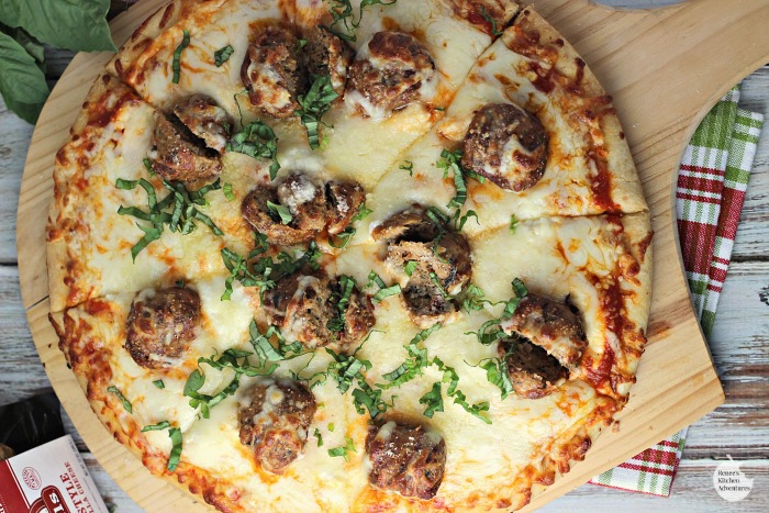 Easy Meatball Pizza | by Renee's Kitchen Adventures - Easy recipe for a delicious family-friendly three cheese meatball pizza #ad
