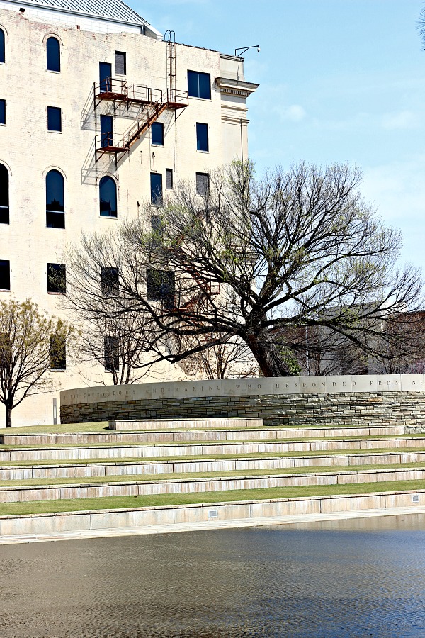 The Survivor Tree – Oklahoma City National Memorial & Museum